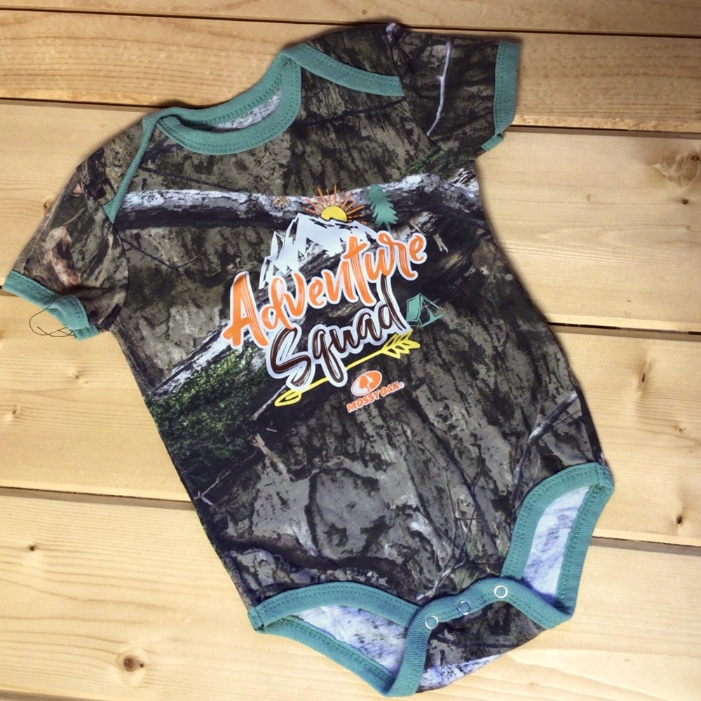 Mossy Oak adventure suit.